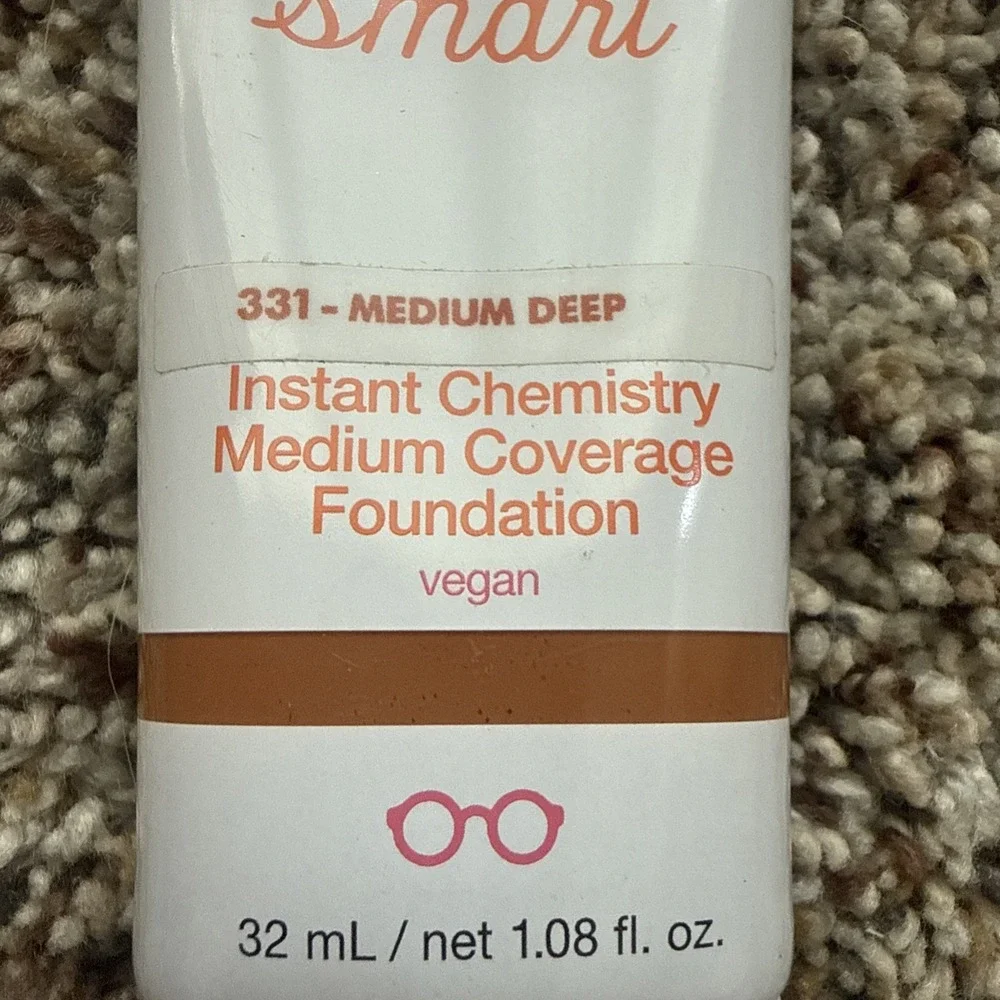 Pretty Smart Medium Coverage Foundation 331 Medium Deep Vegan 1.08 fl New